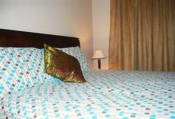 Savoy Lodge Cape Town